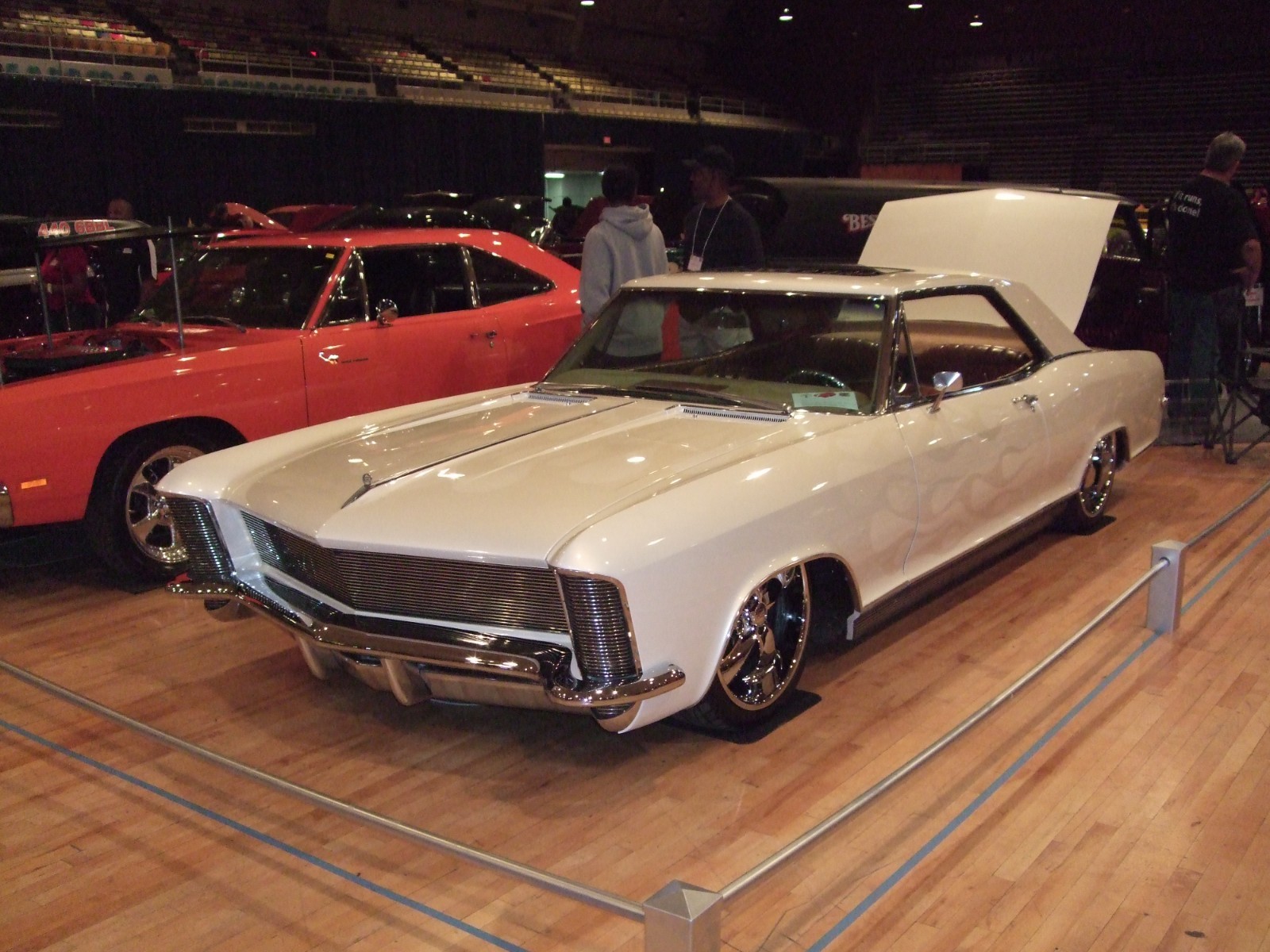 Buick-Riviera-1965-Coupe-17