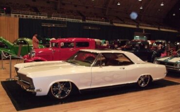 Buick-Riviera-1965-Coupe-18