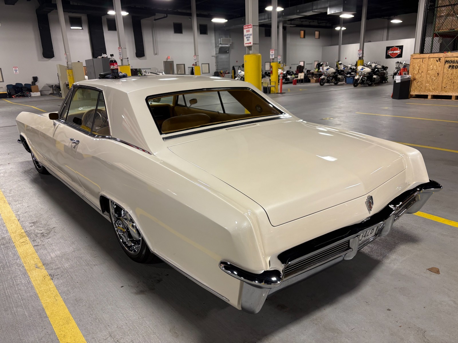 Buick-Riviera-1965-Coupe-3