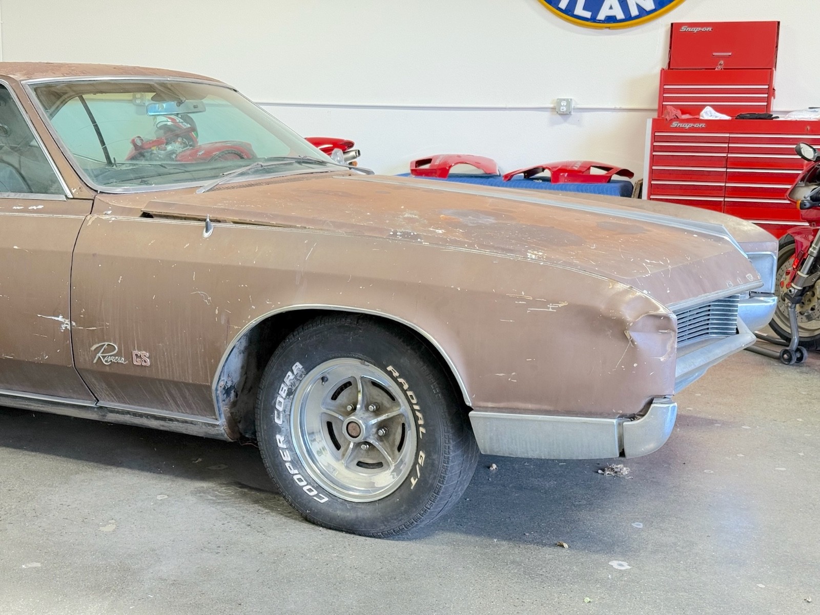 Buick-Riviera-1966-Coupe-1