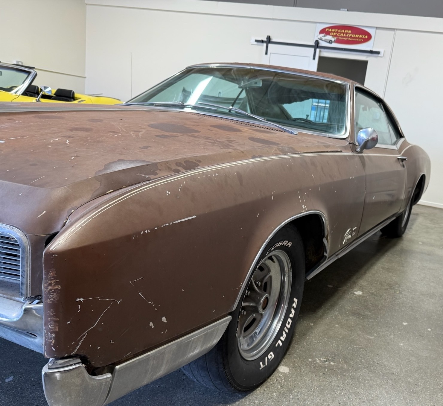 Buick-Riviera-1966-Coupe-14