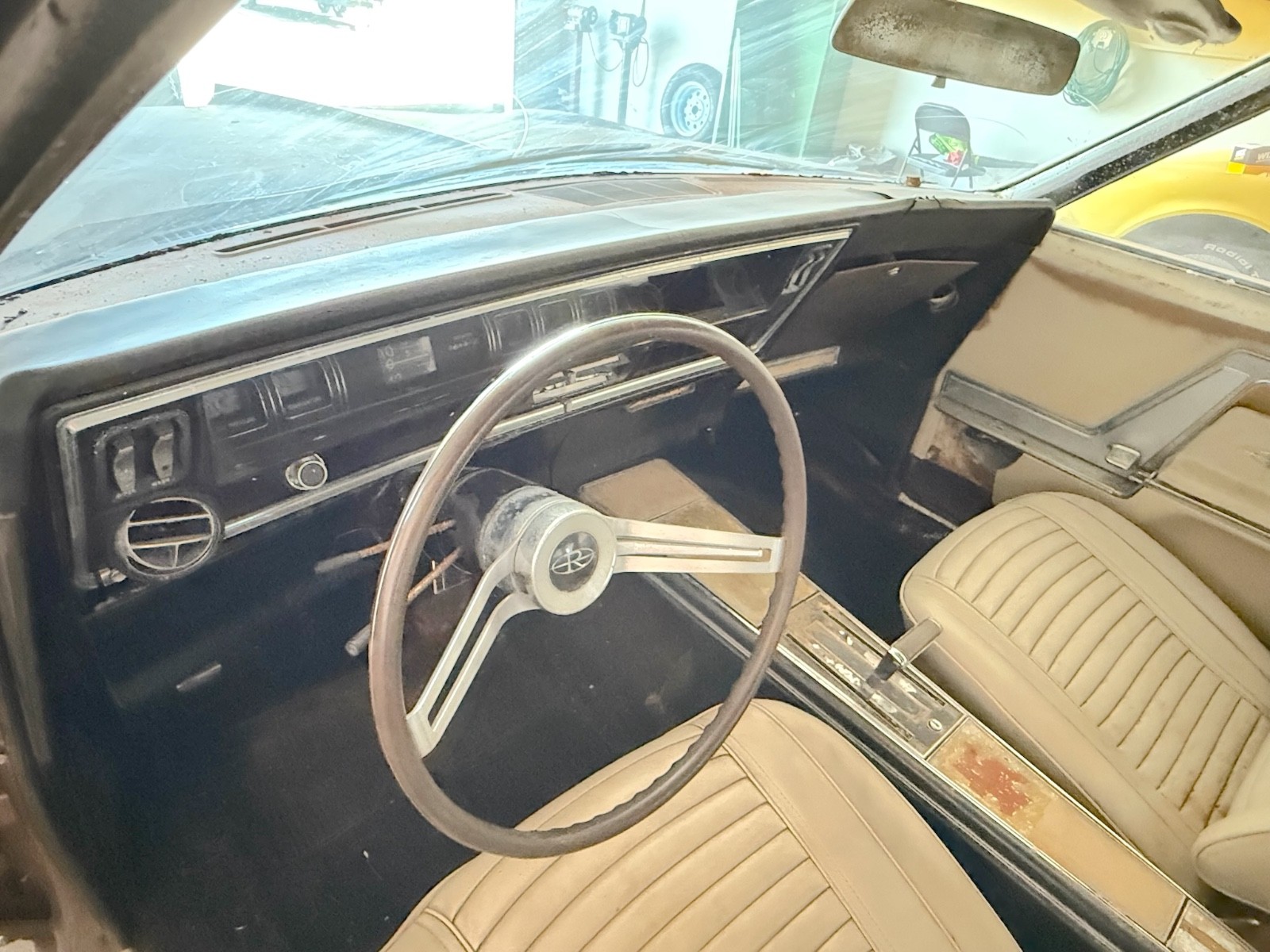 Buick-Riviera-1966-Coupe-19