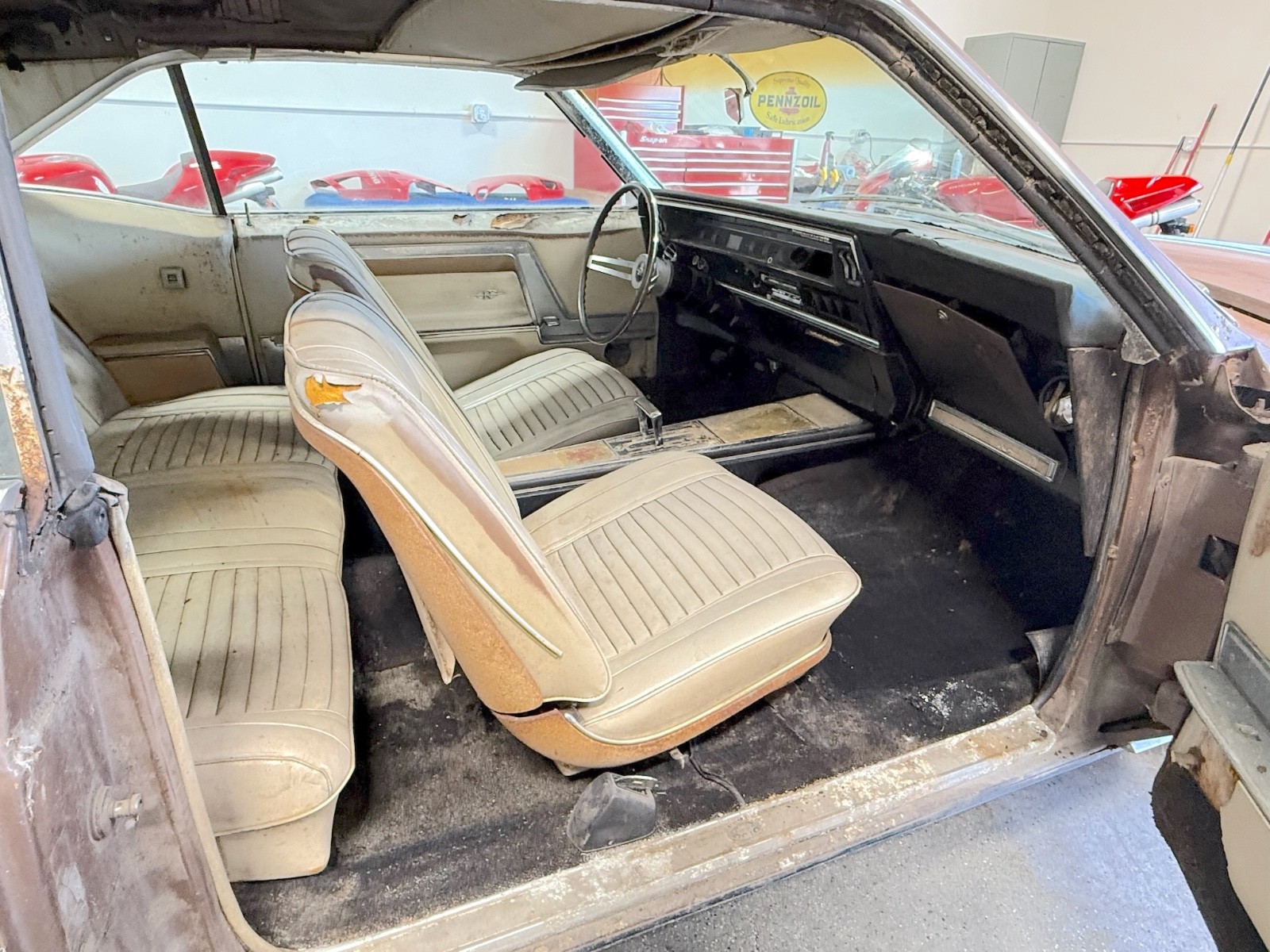 Buick-Riviera-1966-Coupe-27