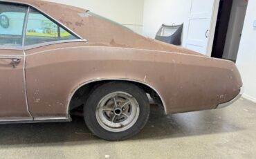 Buick-Riviera-1966-Coupe-9