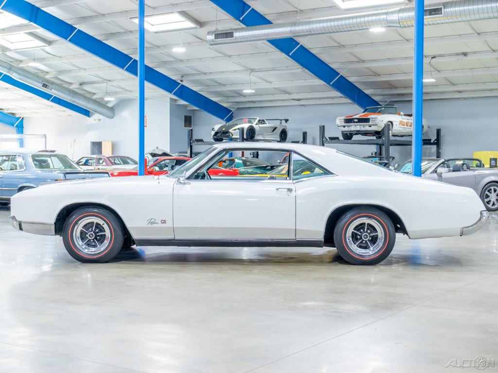 Buick-Riviera-1966-Other-3