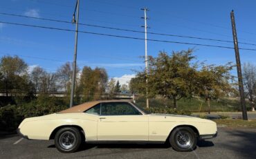 Buick-Riviera-1967-1