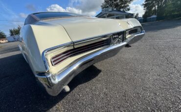 Buick-Riviera-1967-10