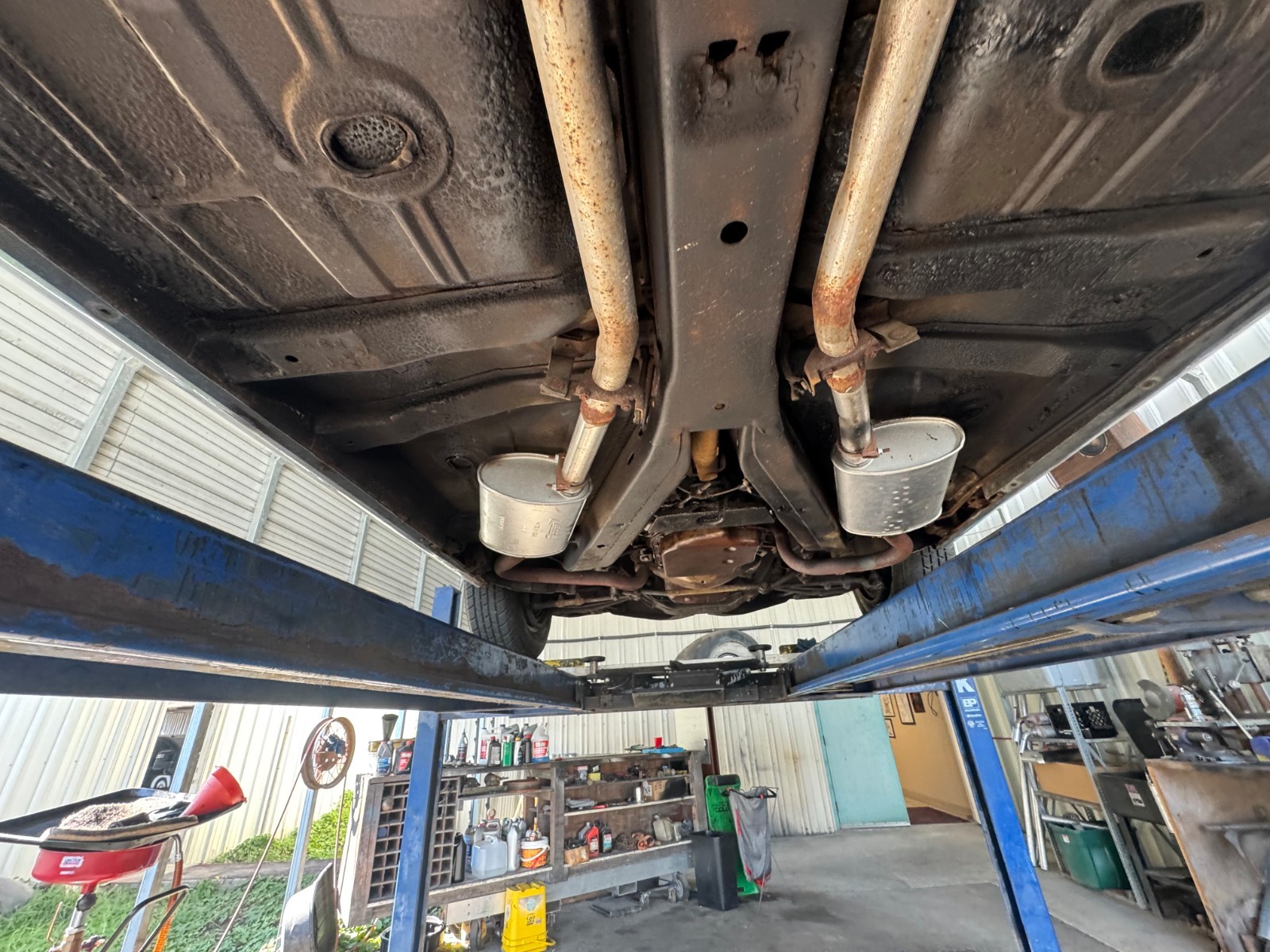 Buick-Riviera-1967-28