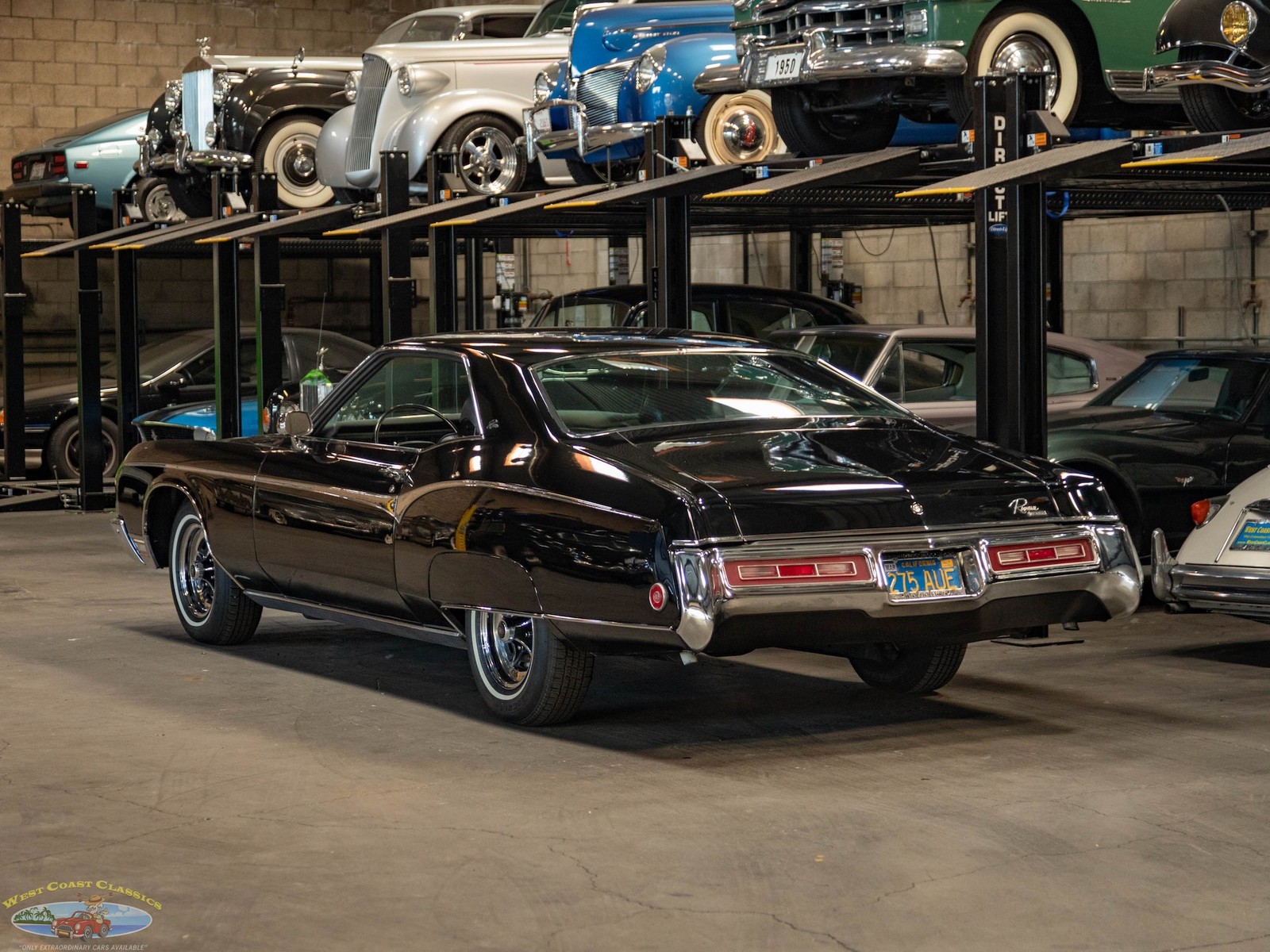 Buick-Riviera-1970-2-Door-Hardtop-21