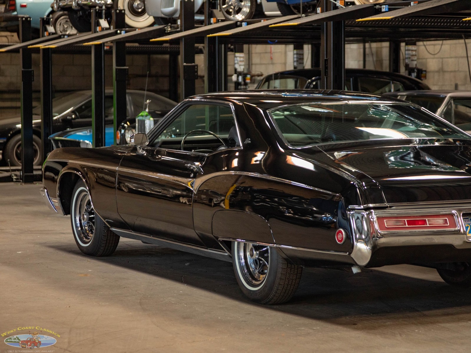 Buick-Riviera-1970-2-Door-Hardtop-22