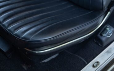 Buick-Riviera-1970-2-Door-Hardtop-28