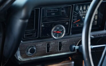 Buick-Riviera-1970-2-Door-Hardtop-35