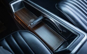 Buick-Riviera-1970-2-Door-Hardtop-39