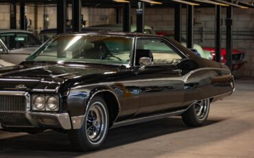 Buick-Riviera-1970-2-Door-Hardtop-9