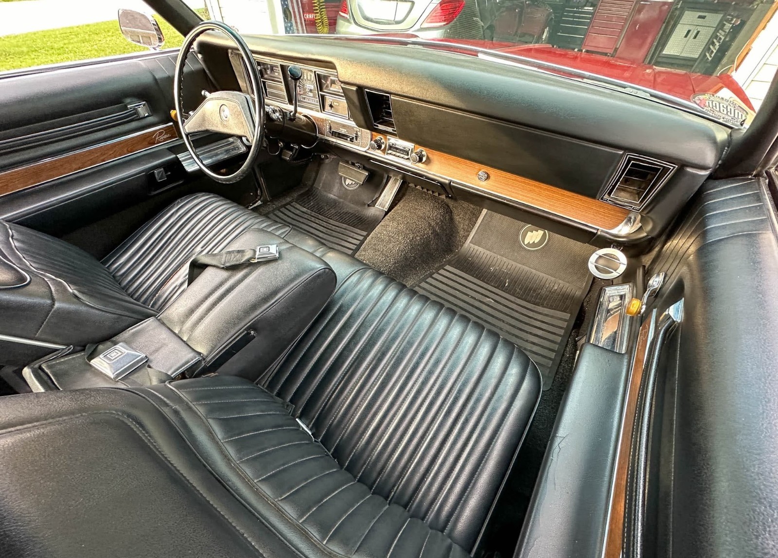 Buick-Riviera-1970-Coupe-5