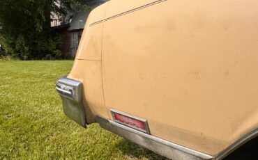 Buick-Riviera-1979-Coupe-14