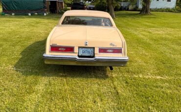 Buick-Riviera-1979-Coupe-5