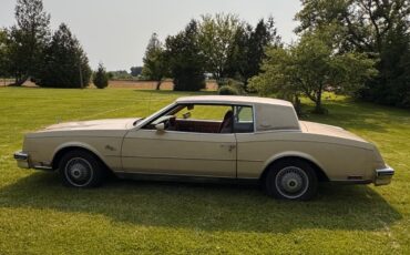 Buick-Riviera-1979-Coupe-7