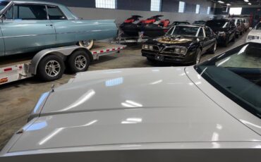 Buick-Riviera-1985-COUPE-16