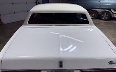 Buick-Riviera-1985-COUPE-21