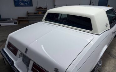 Buick-Riviera-1985-COUPE-23