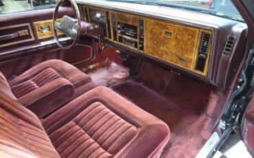 Buick-Riviera-1985-Coupe-11