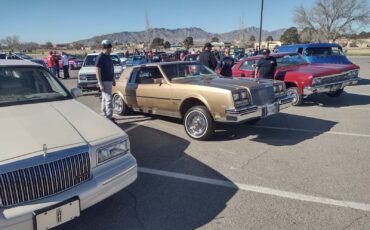 Buick-Riviera-1985-Coupe-14