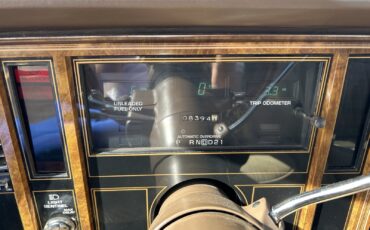 Buick-Riviera-1985-Coupe-25