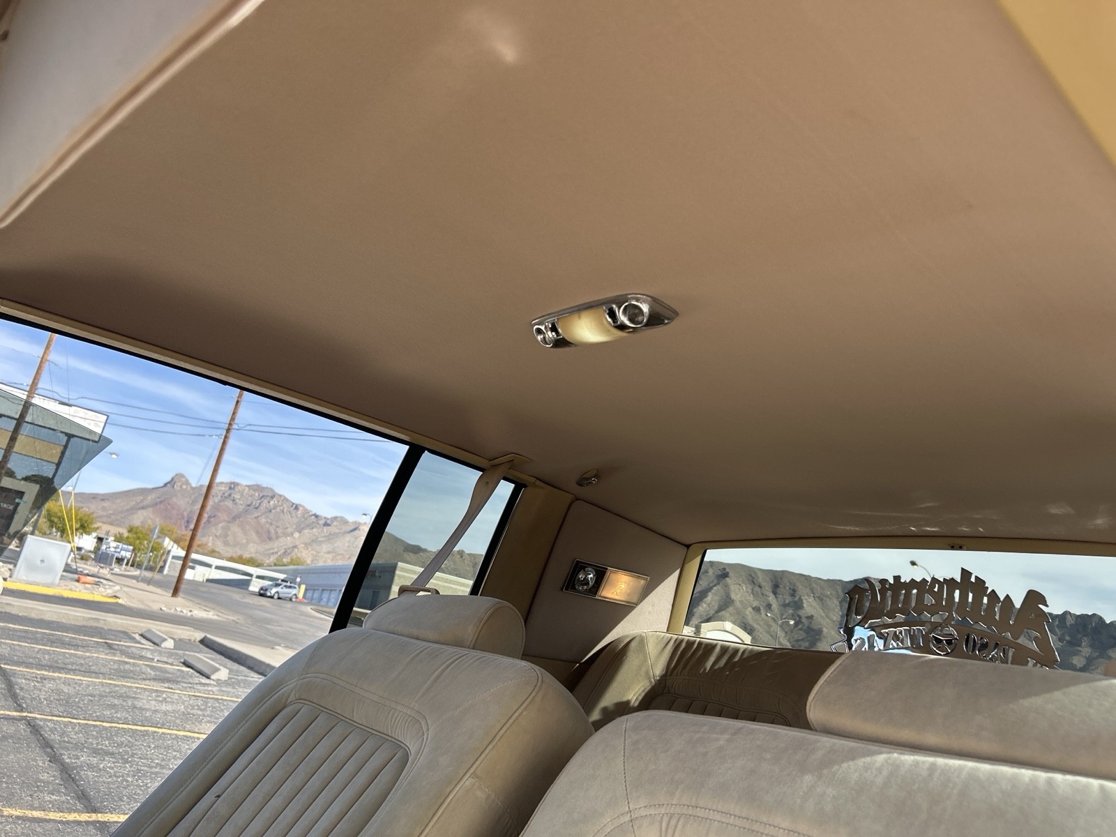 Buick-Riviera-1985-Coupe-27