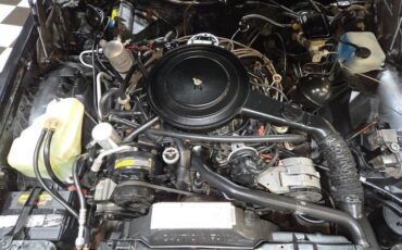 Buick-Riviera-1985-Coupe-8