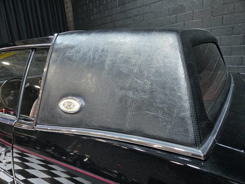 Buick-Riviera-1985-Coupe-9