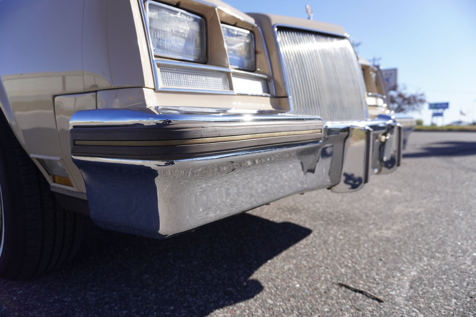 Buick-Riviera-XX-Anniversary-Edition-1983-Coupe-20