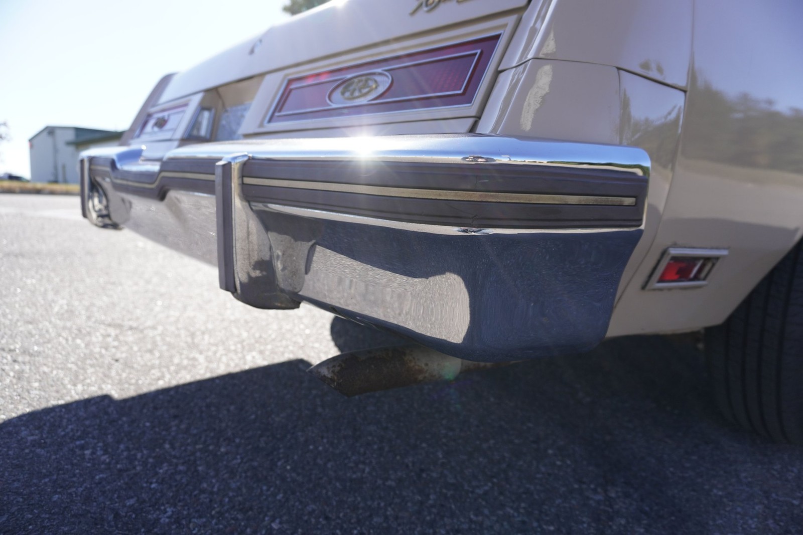 Buick-Riviera-XX-Anniversary-Edition-1983-Coupe-24