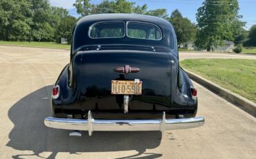Buick-Roadmaster-1939-Sedan-7