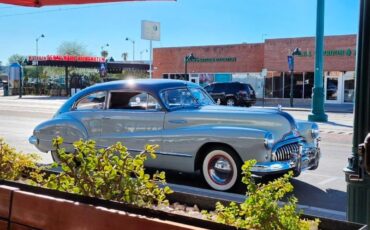 Buick-Roadmaster-1948-Sedan-5