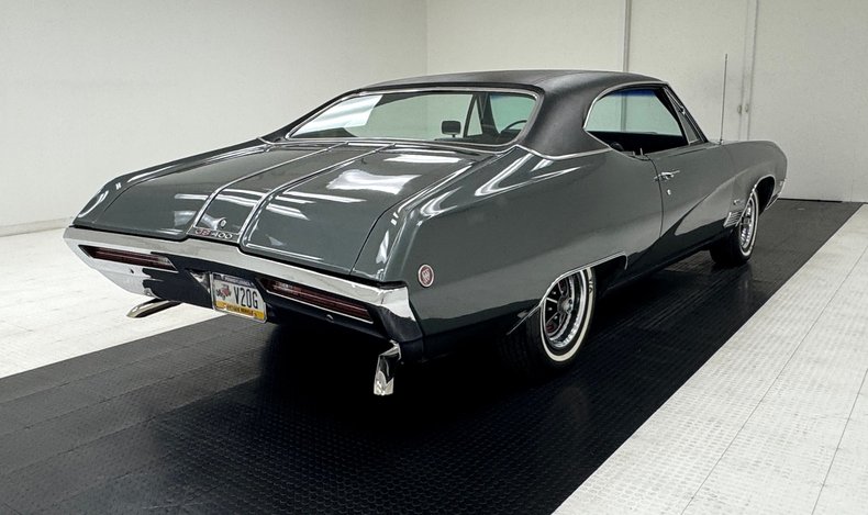 Buick-Skylark-1968-Sequoia-Green-Black-9