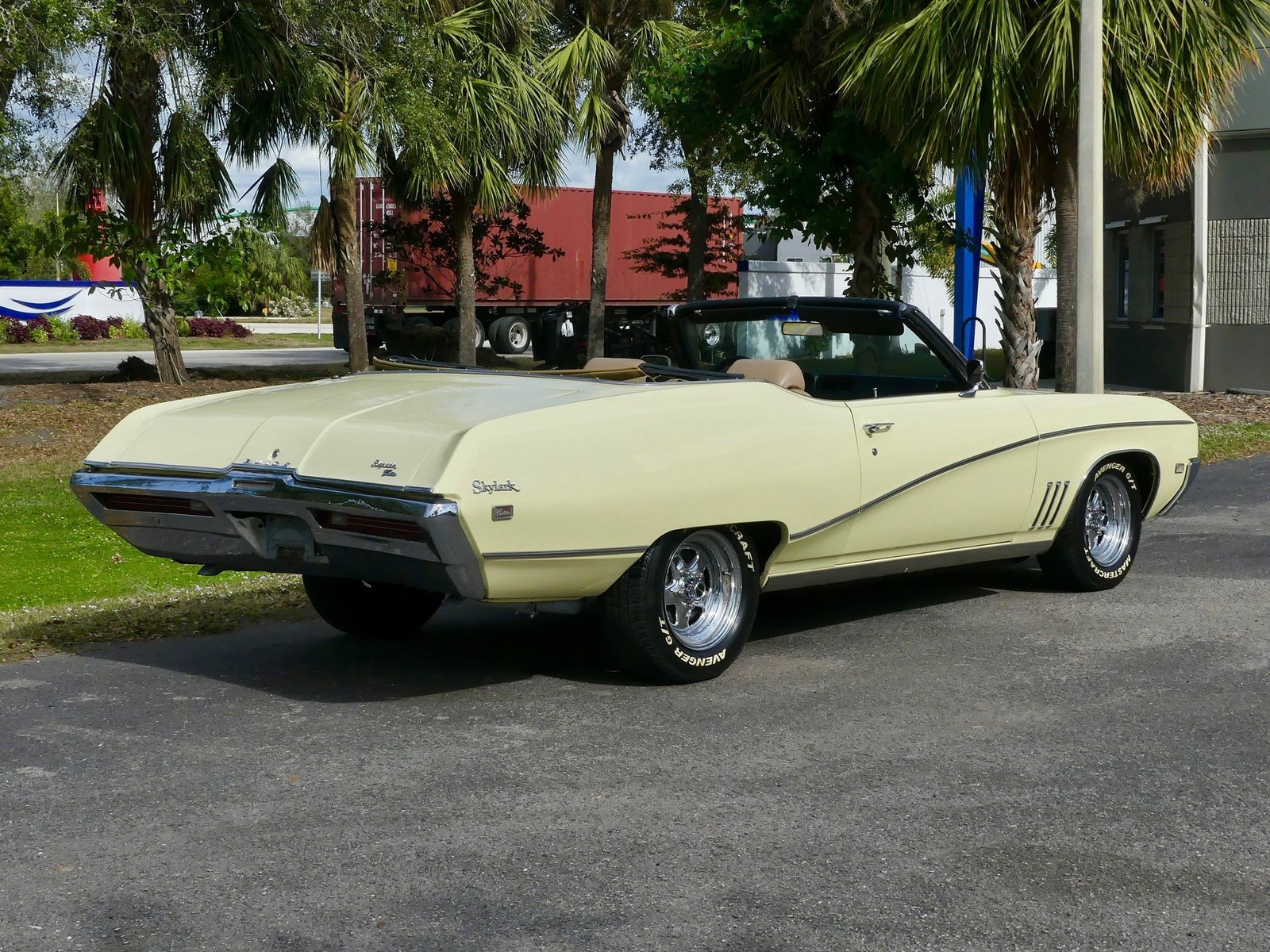 Buick-Skylark-1969-Convertible-23