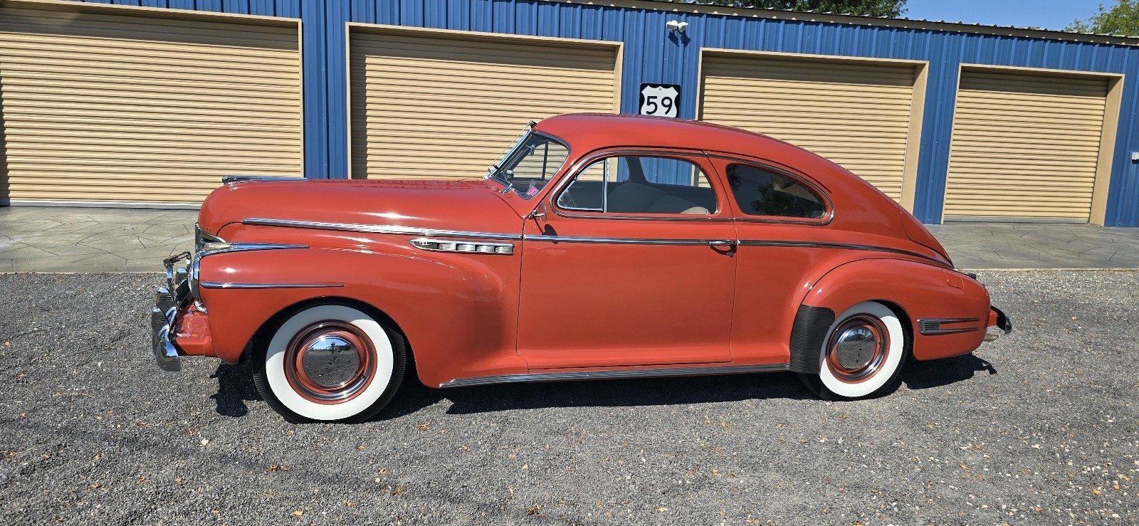 Buick-Special-1941-Sedan-2