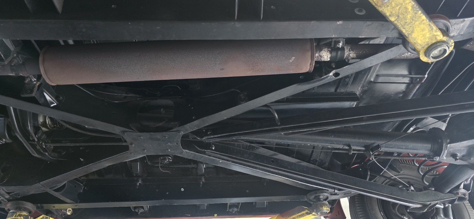 Buick-Special-1941-Sedan-28