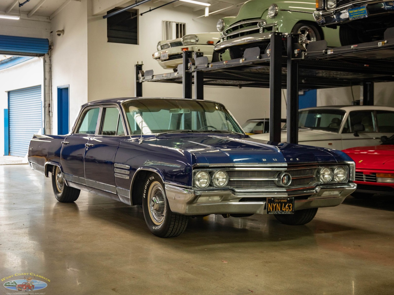 Buick-Wildcat-1964-4-Door-Sedan-6