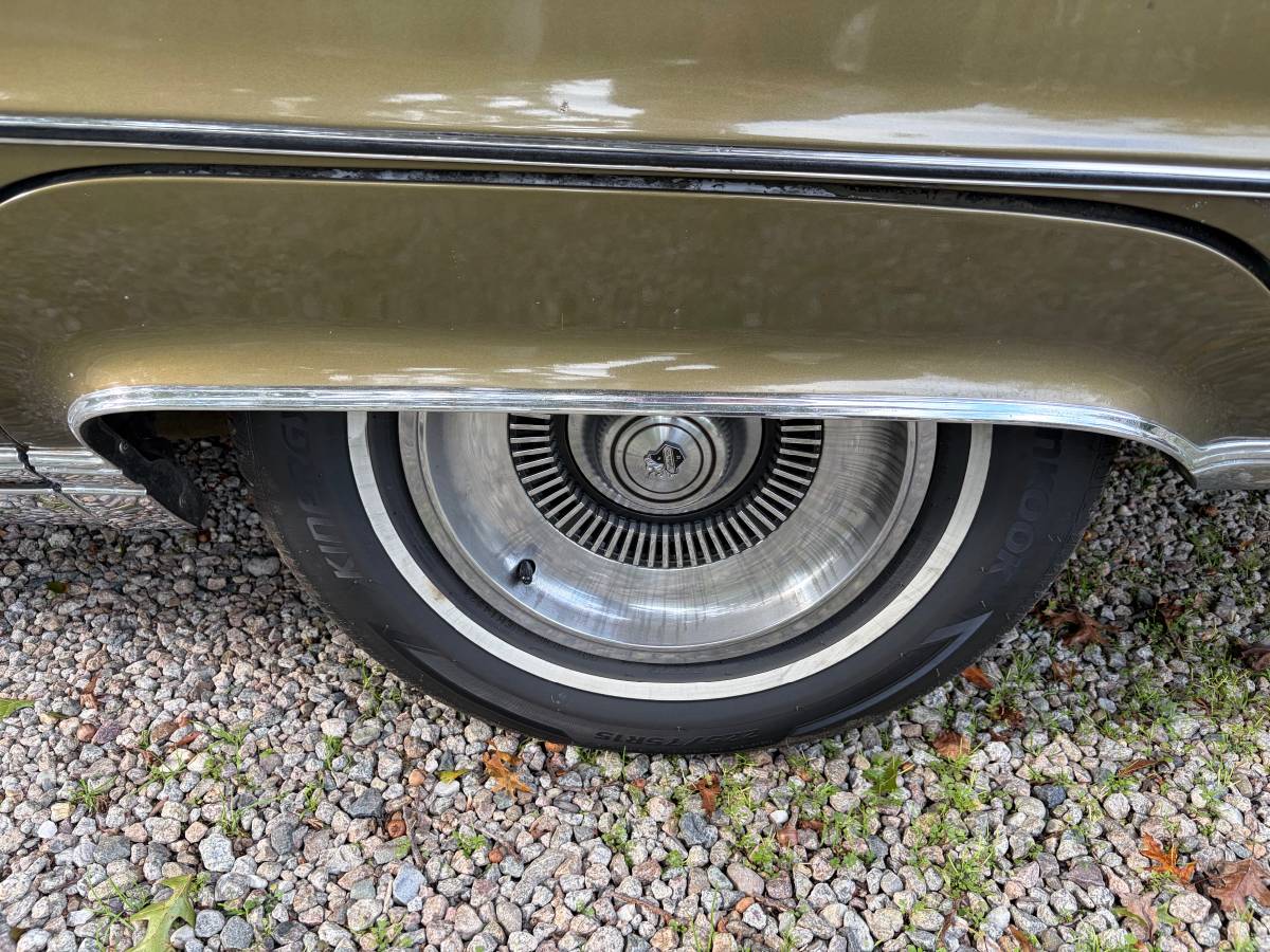 Buick-electra-225-convertible-1969-14