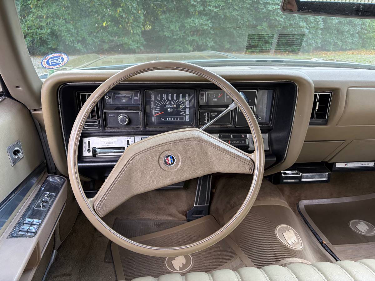 Buick-electra-225-convertible-1969-18