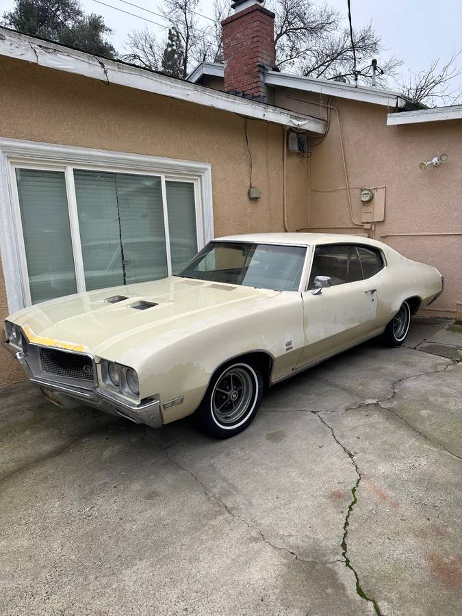 Buick-grand-sport-1970-yellow-12