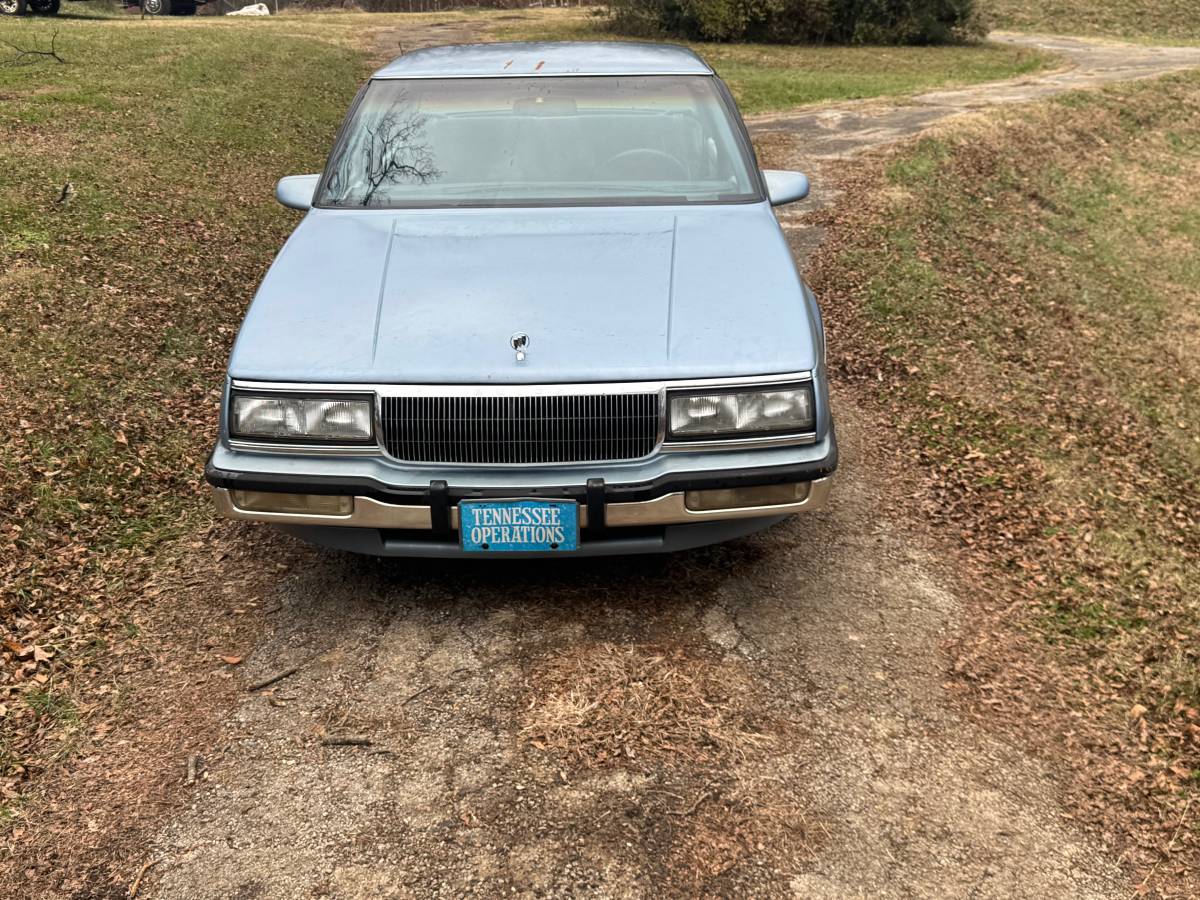 Buick-lasbre-1990-blue-5