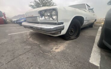 Buick-lesabre-1973-white-11