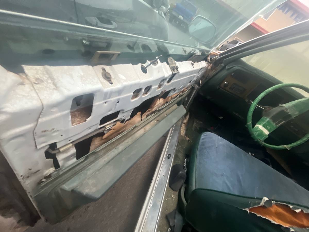 Buick-lesabre-1973-white-9