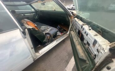 Buick-lesabre-1977-16