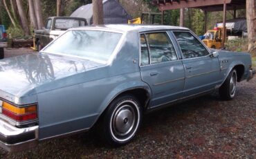 Buick-lesabre-1977