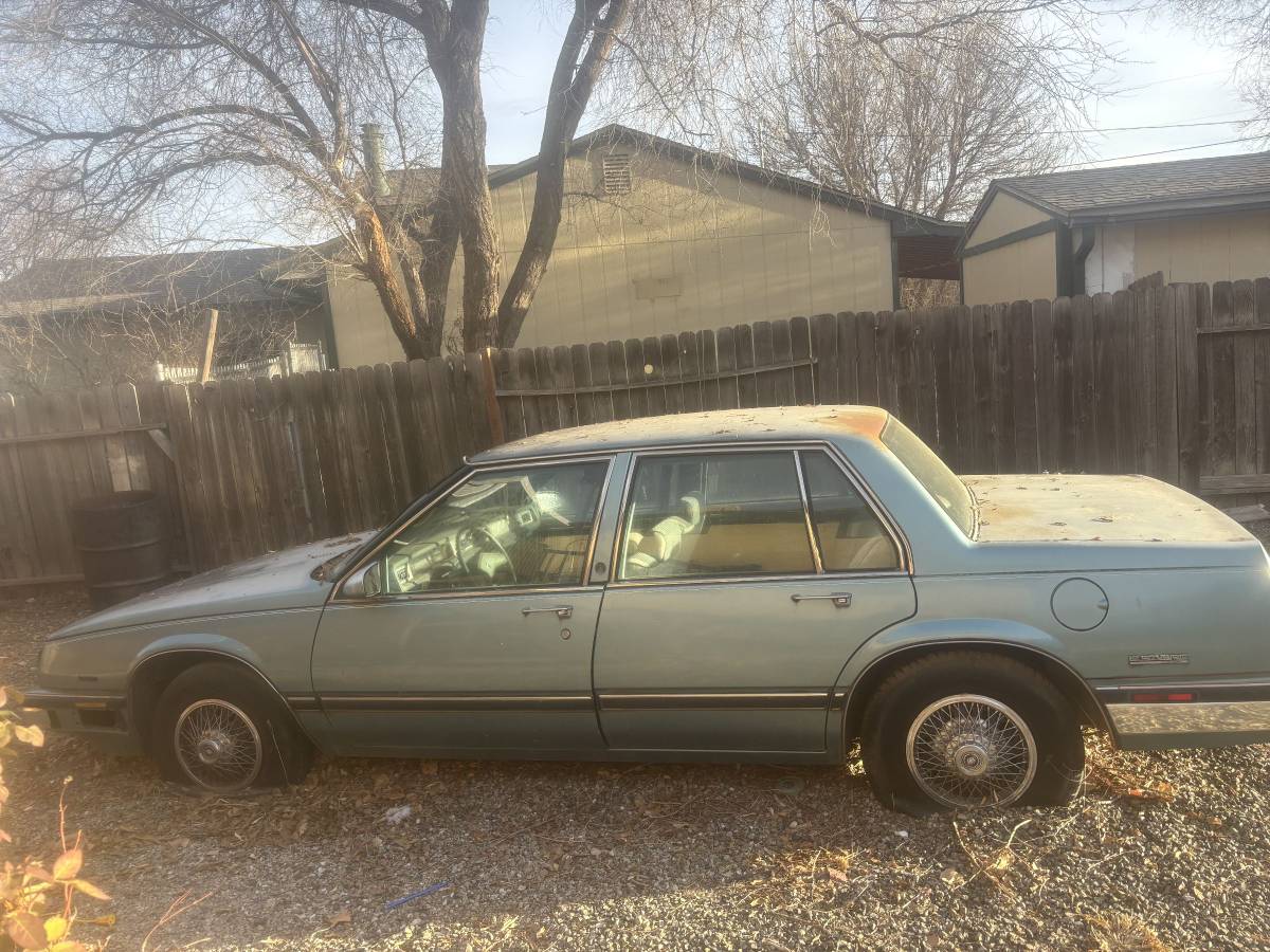 Buick-lesabre-1980-blue