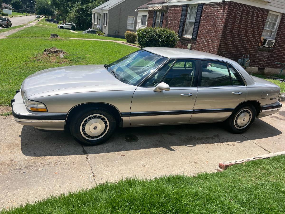 Buick-lesabre-1995-1